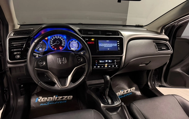 imagem-https://www.socarrao.com.br/sc-vehicle-images-prod/4450784/1793042576067-003_b6407d479edc4119999bdff271106ee4.jpg