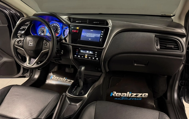 imagem-https://www.socarrao.com.br/sc-vehicle-images-prod/4450784/1793042576075-003_0f9053031037ca39bdf916eb447e25e5.jpg