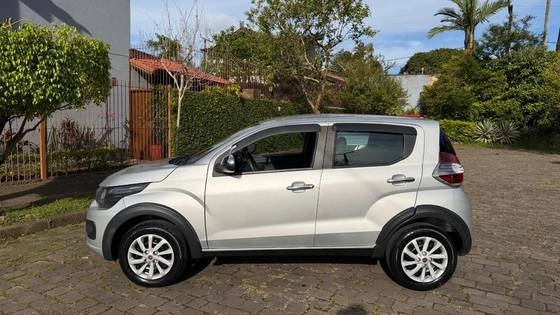 imagem-https://www.socarrao.com.br/sc-vehicle-images-prod/4450796/1793042641845-fiat-mobi-1.0-evo-flex-like.-manual-wmimagem14581272274.jpg