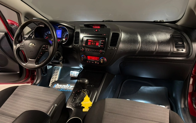 imagem-https://www.socarrao.com.br/sc-vehicle-images-prod/4450797/1793042643005-003_948b751c6f1533e88d4350892feabd8f.jpg