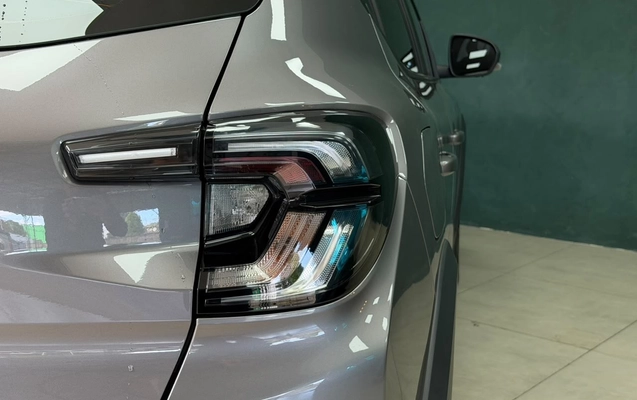imagem-https://www.socarrao.com.br/sc-vehicle-images-prod/4450799/1793042647347-726b4ca2-81b2-4fc4-9e77-e9ee7b0d5eaf.jpg