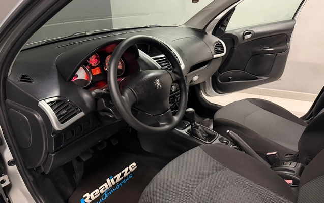 imagem-https://www.socarrao.com.br/sc-vehicle-images-prod/4450829/1793042713805-003_4341b89196678a8bba3fc23100b962bf.jpg