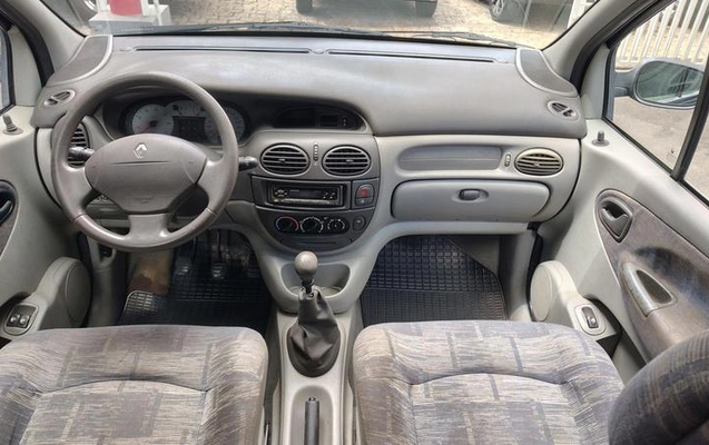 imagem-https://www.socarrao.com.br/sc-vehicle-images-prod/4450837/1793042748408-8591272_13_B_cfdd8998ee.jpeg