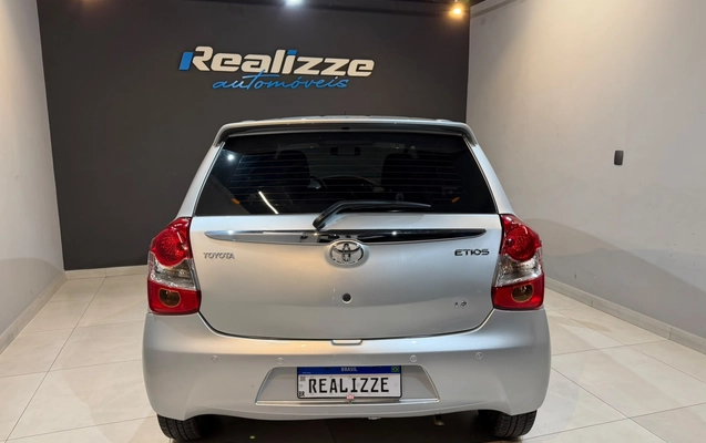 imagem-https://www.socarrao.com.br/sc-vehicle-images-prod/4450844/1793042759967-003_02d1deca00eb23ca7ed33a8eb3e5d9c2.jpg