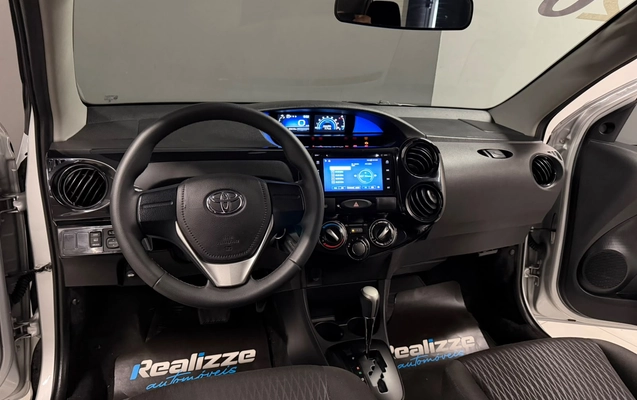 imagem-https://www.socarrao.com.br/sc-vehicle-images-prod/4450844/1793042759972-003_7925177fa5052f6d9d62725dff91e0c7.jpg