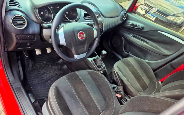 imagem-https://www.socarrao.com.br/sc-vehicle-images-prod/4450908/1793043242994-mDIm4HHE8TnRcWqrBzv2pahfnsFhTh9r.jpg