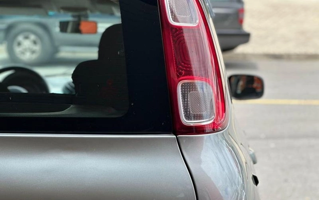 imagem-https://www.socarrao.com.br/sc-vehicle-images-prod/4450915/1793046709534-8606873_2_B_1d6959e0a9.jpeg