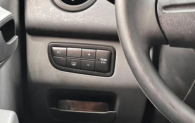 imagem-https://www.socarrao.com.br/sc-vehicle-images-prod/4450915/1793046709543-8606873_17_B_383c17c7c3.jpeg
