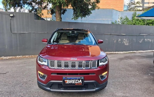 imagem-https://www.socarrao.com.br/sc-vehicle-images-prod/4450916/1793043664192-8607647_9_B_64dc48e688.jpeg
