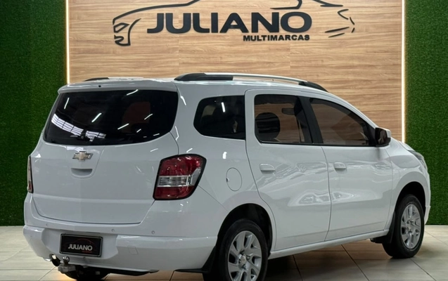 imagem-https://www.socarrao.com.br/sc-vehicle-images-prod/4450917/1793043352320-kcHGeu47EKgEvxjGZdjftOUw3UFp8fGa.jpg