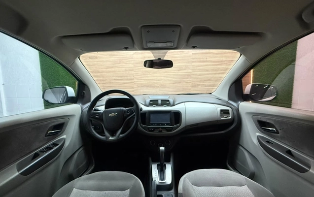 imagem-https://www.socarrao.com.br/sc-vehicle-images-prod/4450917/1793043352322-nigWDENoX2aihUYI6wtqnQA0KOsLFtpp.jpg