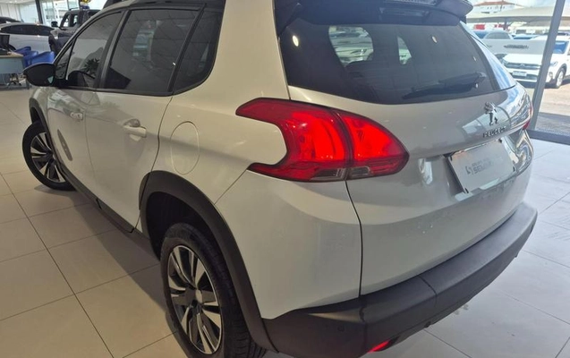 imagem-https://www.socarrao.com.br/sc-vehicle-images-prod/4450943/1793104708233-8607758_20_B_6f0758adca.jpeg