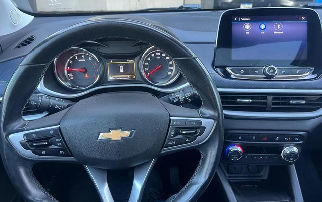 imagem-https://www.socarrao.com.br/sc-vehicle-images-prod/4450977/1793124513244-8607794_5_B_be9401369b.jpeg