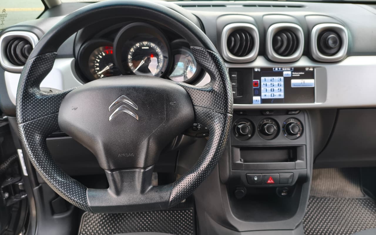 imagem-https://www.socarrao.com.br/sc-vehicle-images-prod/4451027/1793118928048-V2hhdHNBcHAgSW1hZ2UgMjAyNi0xMC0yNyBhdCAxMy4xNS4xMyAoMykuanBlZw.jpeg
