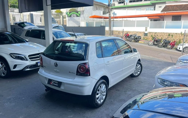 imagem-https://www.socarrao.com.br/sc-vehicle-images-prod/4451032/1793043642069-gb-fd506a5.jpeg