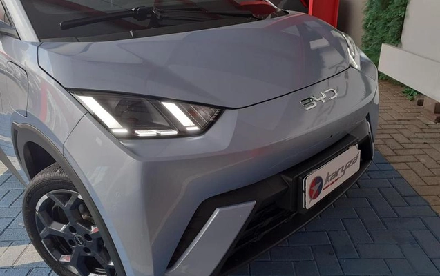 imagem-https://www.socarrao.com.br/sc-vehicle-images-prod/4451039/1793043763516-8606312_12_B_4eefc6f6d1.jpeg