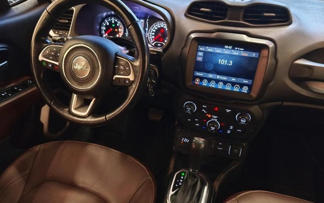 imagem-https://www.socarrao.com.br/sc-vehicle-images-prod/4451158/1793052813852-8606569_11_B_3e3de294ba.jpeg
