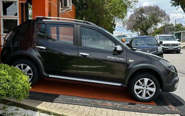 imagem-https://www.socarrao.com.br/sc-vehicle-images-prod/4451167/1793046696118-8606657_9_B_6ba583108b.jpeg
