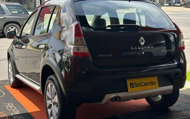 imagem-https://www.socarrao.com.br/sc-vehicle-images-prod/4451167/1793046696120-8606657_7_B_24c21509f9.jpeg