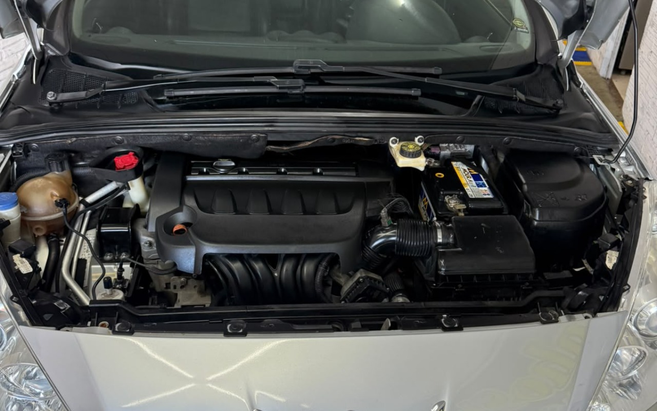 imagem-https://www.socarrao.com.br/sc-vehicle-images-prod/4451181/1793044075413-V2hhdHNBcHAgSW1hZ2UgMjAyNi0xMC0yNiBhdCAxNi4zOC40OCAoMykuanBlZw.jpeg
