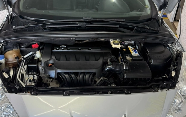 imagem-https://www.socarrao.com.br/sc-vehicle-images-prod/4451181/1793044075413-V2hhdHNBcHAgSW1hZ2UgMjAyNi0xMC0yNiBhdCAxNi4zOC40OCAoMykuanBlZw.jpeg