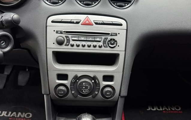 imagem-https://www.socarrao.com.br/sc-vehicle-images-prod/4451237/1793044478756-uSrDWWUgxBQB4Dnf914ICRLZy5dYjDGh.jpg