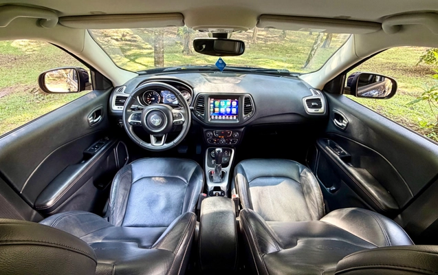 imagem-https://www.socarrao.com.br/sc-vehicle-images-prod/4451252/1793119108342-baecd329-a213-4495-86c4-3a6f931b2229.jpg