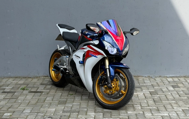 imagem-https://www.socarrao.com.br/sc-vehicle-images-prod/4451254/1793044199002-b1b42294-92ef-4671-8bc2-0ac37a9fec86.jpg