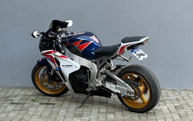 imagem-https://www.socarrao.com.br/sc-vehicle-images-prod/4451254/1793044199004-92f2782d-e125-4bf2-8ef9-0b89ffc160bc.jpg