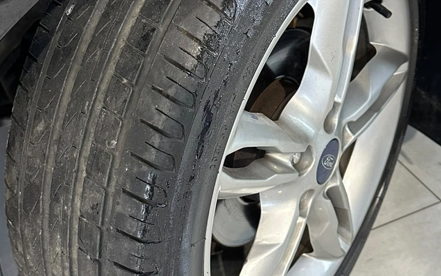 imagem-https://www.socarrao.com.br/sc-vehicle-images-prod/4451344/1793044853677-003_988ed058cd5a6cc810b860a12fb22911.jpg