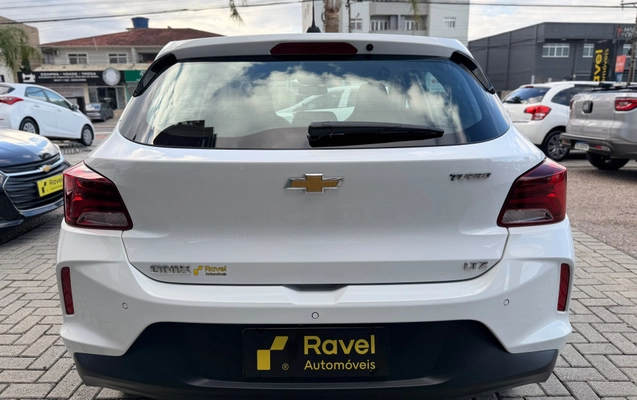 imagem-https://www.socarrao.com.br/sc-vehicle-images-prod/4451359/1793044922683-003_a97165eeb69f1a1de2a812f73f930a46.jpg