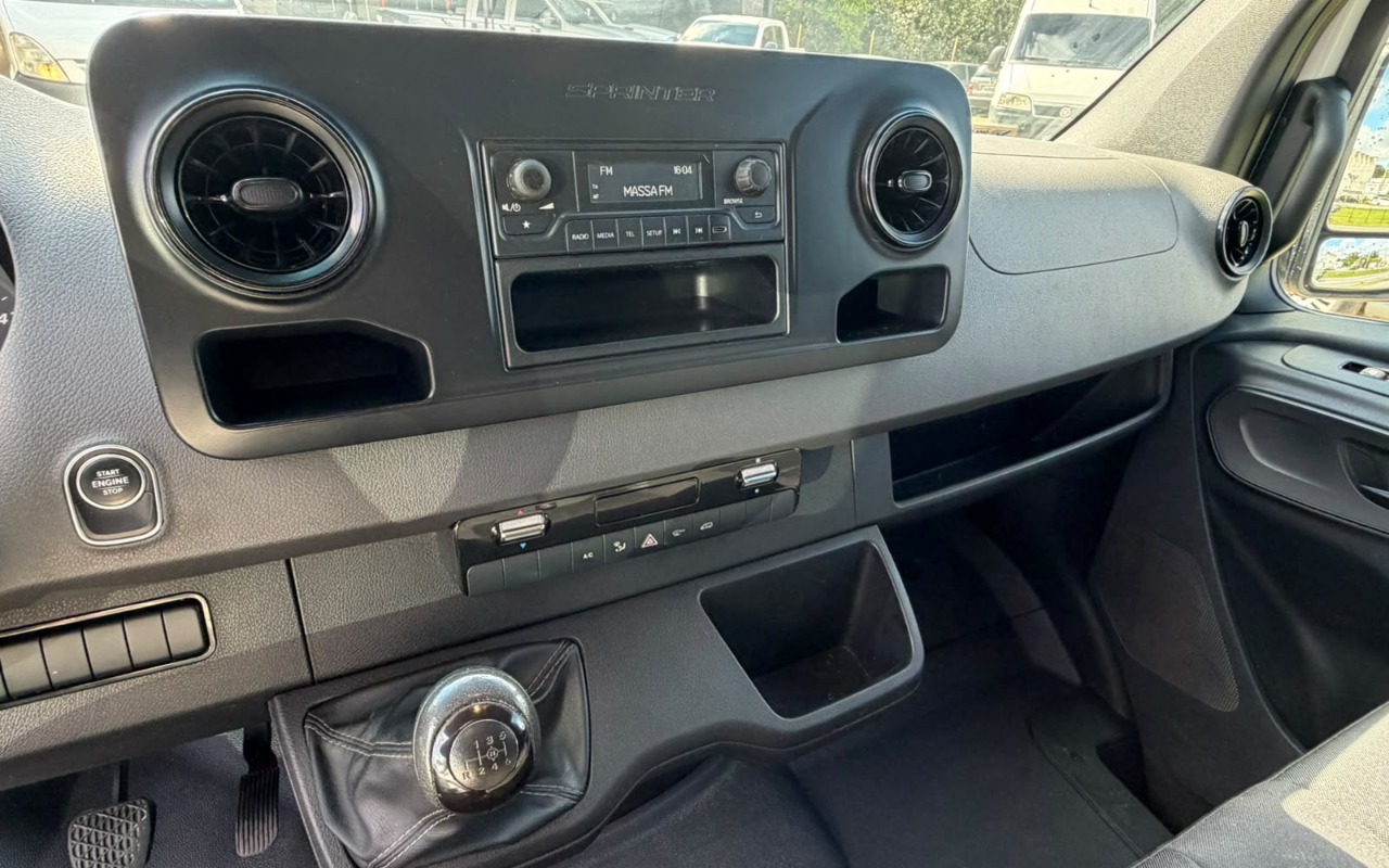 imagem-https://www.socarrao.com.br/sc-vehicle-images-prod/4451365/1793045007158-V2hhdHNBcHAgSW1hZ2UgMjAyNi0xMC0wNyBhdCAyMi4yMi41NSAoMSkuanBlZw.jpeg