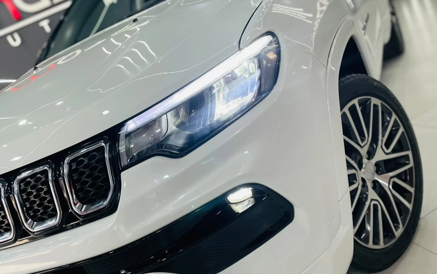 imagem-https://www.socarrao.com.br/sc-vehicle-images-prod/4451370/1793045064805-003_03c8ca0b7ded3ede77403d3ba0f42a1d.jpg