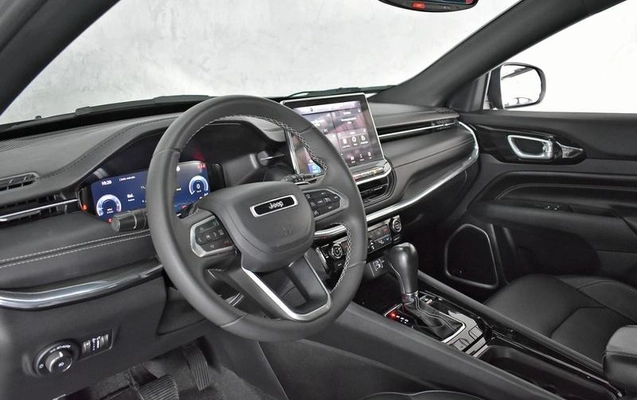 imagem-https://www.socarrao.com.br/sc-vehicle-images-prod/4451375/1793045187123-8577798_5_B_f2e4597c2d.jpeg