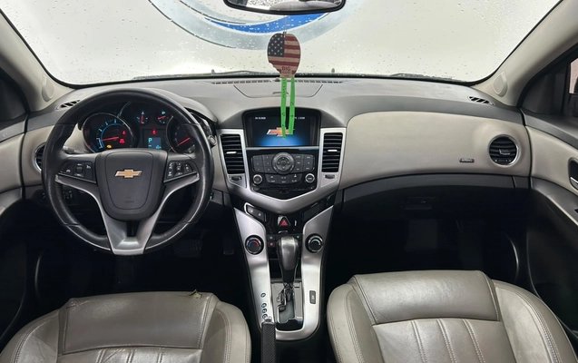 imagem-https://www.socarrao.com.br/sc-vehicle-images-prod/4451386/1793045286072-12_023228.jpg