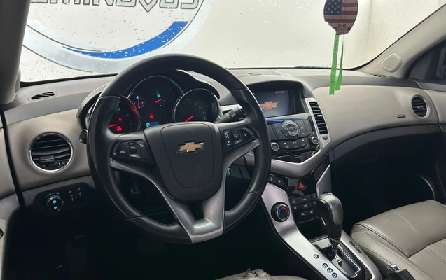 imagem-https://www.socarrao.com.br/sc-vehicle-images-prod/4451386/1793045286079-3_023228.jpg