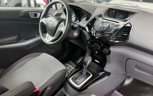 imagem-https://www.socarrao.com.br/sc-vehicle-images-prod/4451390/1793045764751-gb-7612eac.jpg