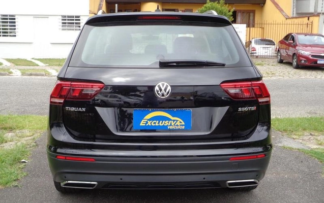 imagem-https://www.socarrao.com.br/sc-vehicle-images-prod/4451454/1793045680153-5615890_13_B_12c9e01612.jpeg