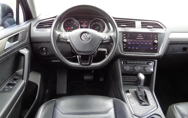 imagem-https://www.socarrao.com.br/sc-vehicle-images-prod/4451454/1793045680155-5615890_19_B_08ea26d1a1.jpeg