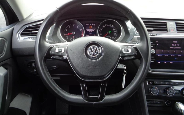 imagem-https://www.socarrao.com.br/sc-vehicle-images-prod/4451454/1793045680156-5615890_20_B_c7b893a362.jpeg