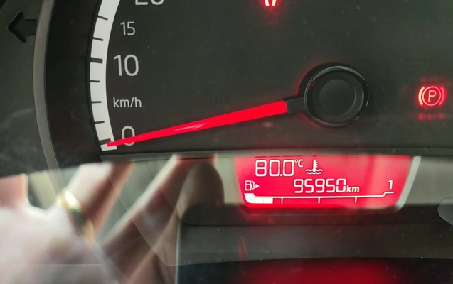 imagem-https://www.socarrao.com.br/sc-vehicle-images-prod/4451513/1793046007169-ZjZlMDI0NjUtMWFlZi00Y2NiLWIwNGMtNWFhOGFhMTdjOTI1LmpwZw.jpg