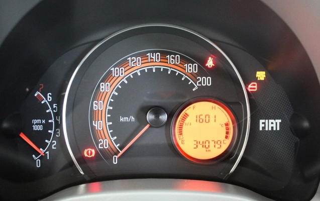 imagem-https://www.socarrao.com.br/sc-vehicle-images-prod/4451595/1793046225994-8_052314.jpg