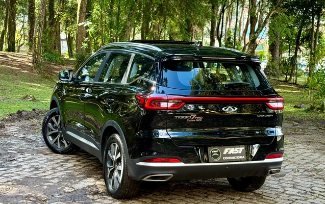 imagem-https://www.socarrao.com.br/sc-vehicle-images-prod/4451640/1793046378989-db9e74ae-181e-4b67-b961-0681aeacbac7.jpg