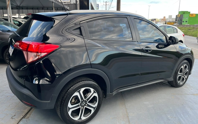 imagem-https://www.socarrao.com.br/sc-vehicle-images-prod/4451744/1793046714740-9af7dde001614456a192a47fdb93ec03_1793045170032.jpg