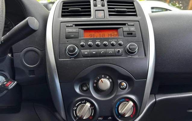 imagem-https://www.socarrao.com.br/sc-vehicle-images-prod/4451760/1793047008789-a71998b0-df1b-bed9-dc2c-3a248c0aa681.jpg