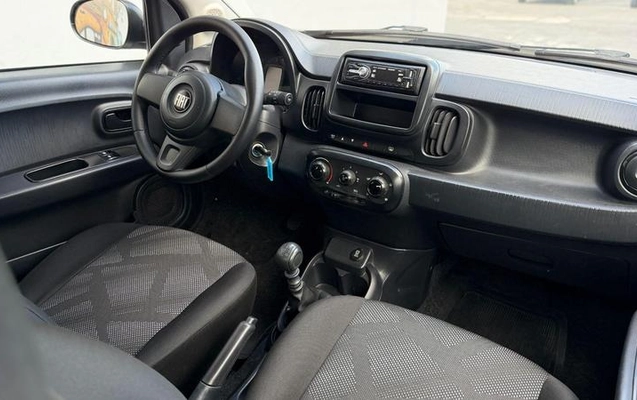 imagem-https://www.socarrao.com.br/sc-vehicle-images-prod/4451818/1793047334247-8608301_15_B_71dcf7c3cc.jpeg