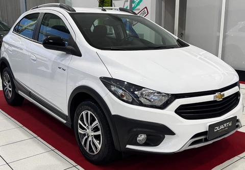 Chevrolet Onix 2017 Branco — foto 1 de 3