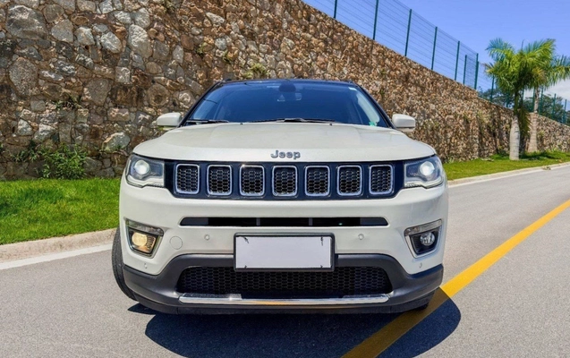 imagem-https://www.socarrao.com.br/sc-vehicle-images-prod/4451846/1793047553941-1_054432.jpg
