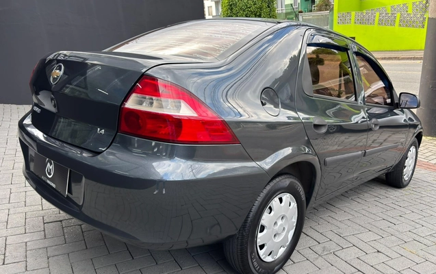 imagem-https://www.socarrao.com.br/sc-vehicle-images-prod/4451929/1793048175202-2d7db84b-6184-6c20-562d-3a248c2ad51b.jpg