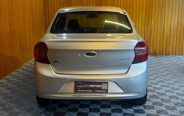 imagem-https://www.socarrao.com.br/sc-vehicle-images-prod/4451978/1793048662010-gb-4bd9ca7.jpeg
